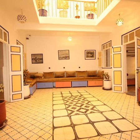 El Boussouni Hostel มาร์ราเกช ภายนอก รูปภาพ