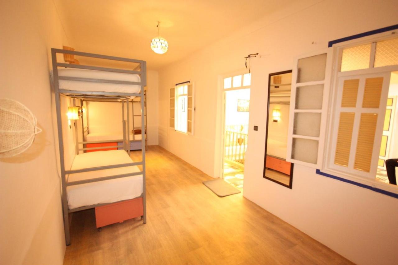 El Boussouni Hostel มาร์ราเกช ภายนอก รูปภาพ