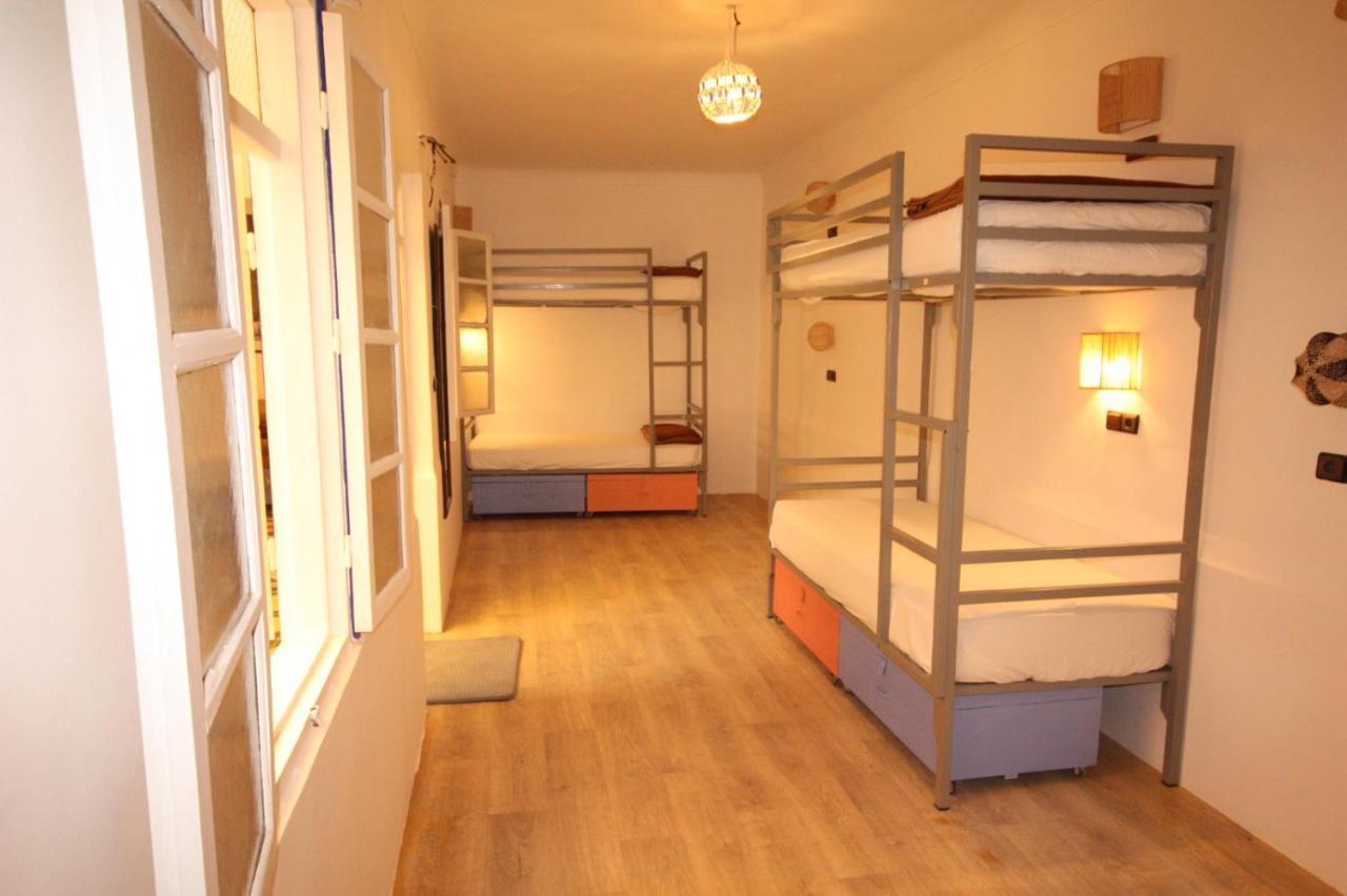 El Boussouni Hostel มาร์ราเกช ภายนอก รูปภาพ