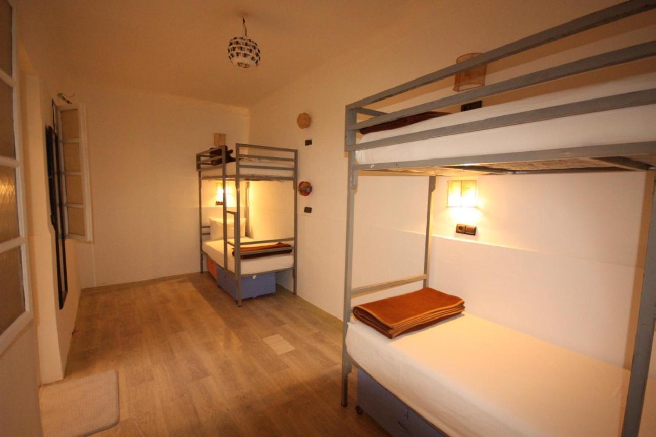 El Boussouni Hostel มาร์ราเกช ภายนอก รูปภาพ